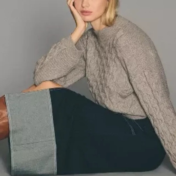 NWT Anthropologie Grey  4SI3NNA Long Sleeve Cropped Cable Sweater Small - Picture 3 of 7